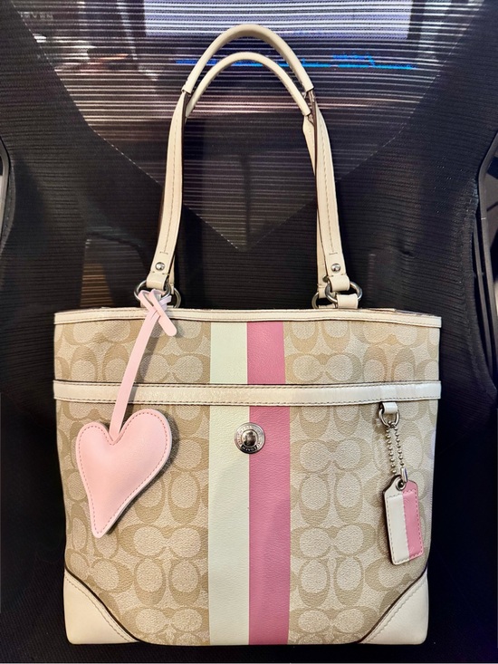 Coach Handbags - Coach Chelsea Heritage Beige Pink Signature Canvas Tote #14477 - 2010 - EUC